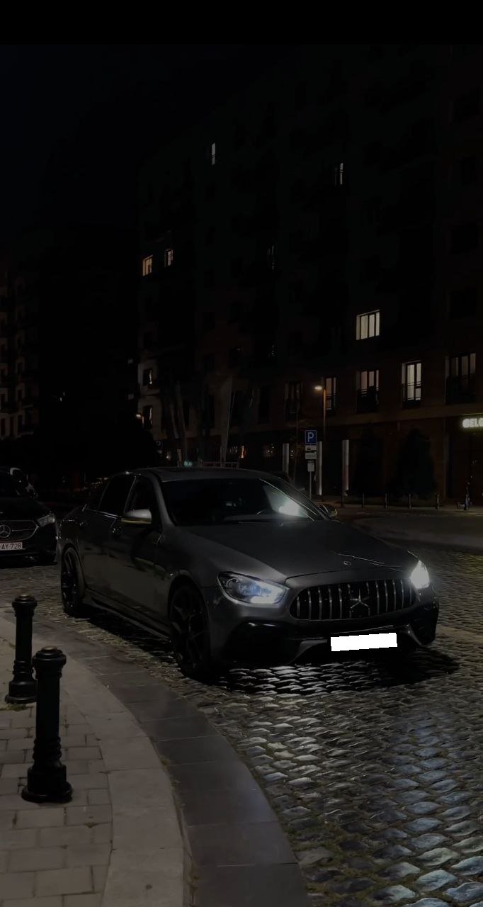 MERCEDES E300 63